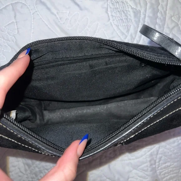 Vintage 2006 Purse - Picture 4 of 8